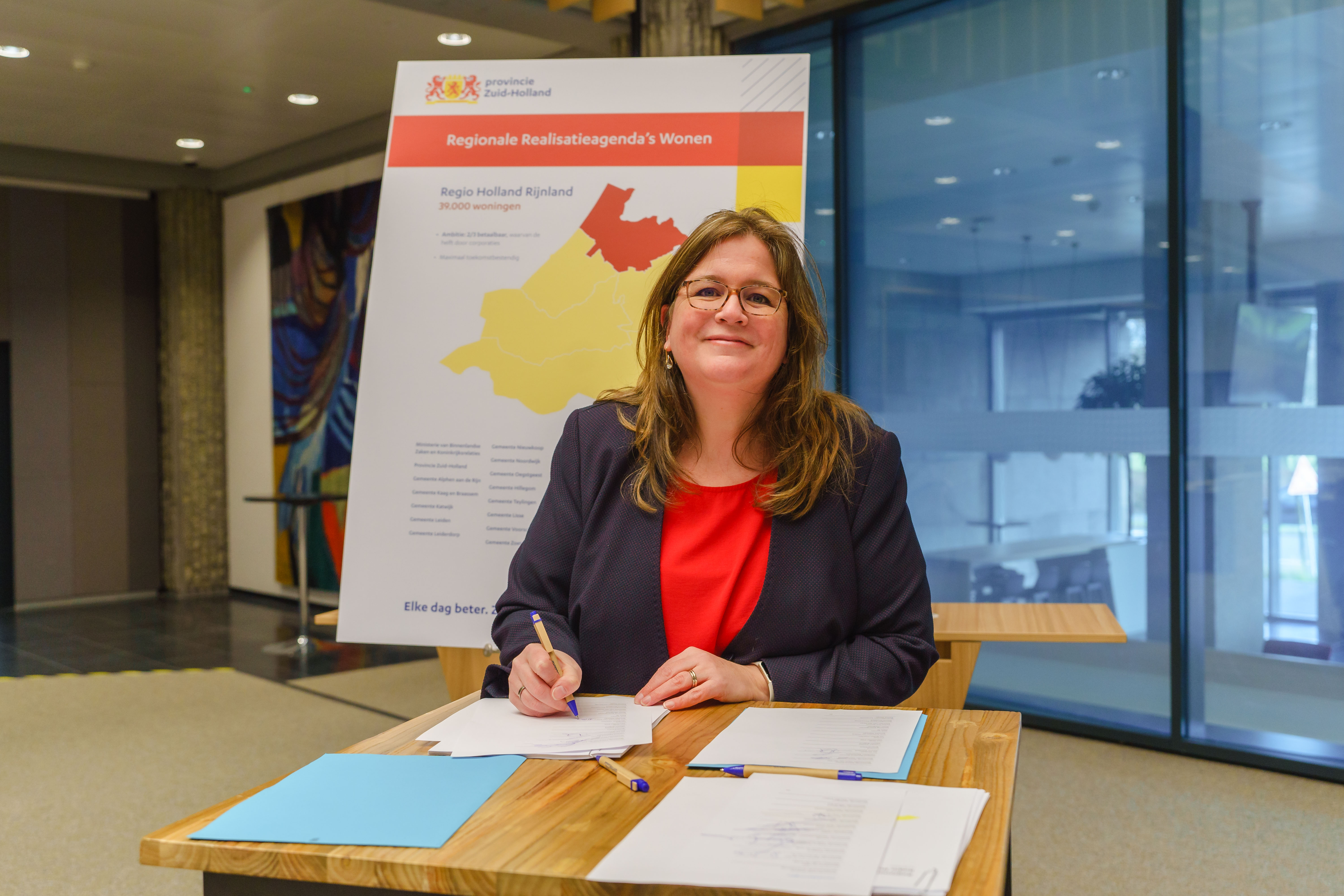 Corporaties Holland Rijnland tekenen gezamenlijk Regionale Realisatieagenda Wonen
