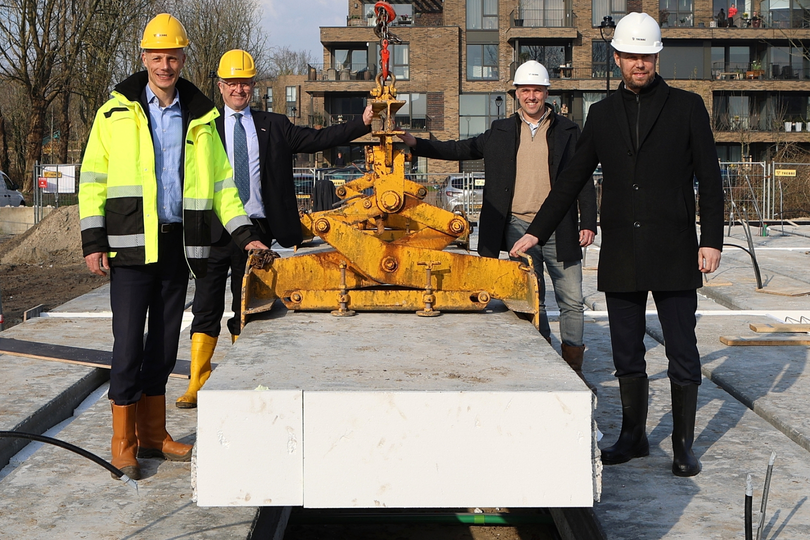 Feestelijke start bouw 25 sociale huurappartementen Langehorst 