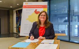 Corporaties Holland Rijnland tekenen gezamenlijk Regionale Realisatieagenda Wonen