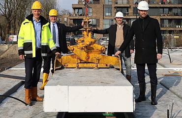 Feestelijke start bouw 25 sociale huurappartementen Langehorst 